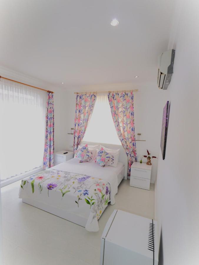 Denizkizi Butik Otel Kucukkuyu Bagian luar foto